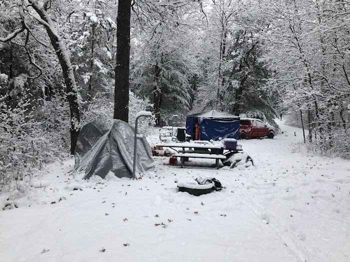 Horseshoe Lake Campground Picture 2