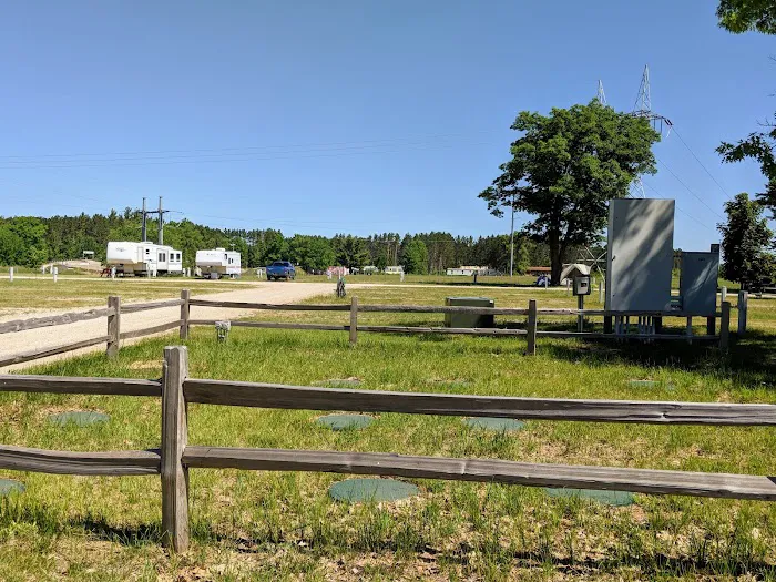 Northwestern Michigan Campground Entrance Picture 6