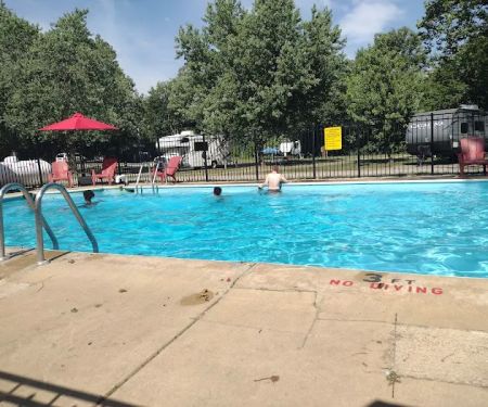 Kankakee South KOA Holiday