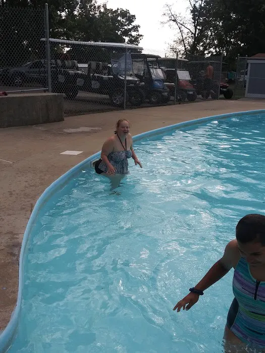 Lake Holiday Picture 2