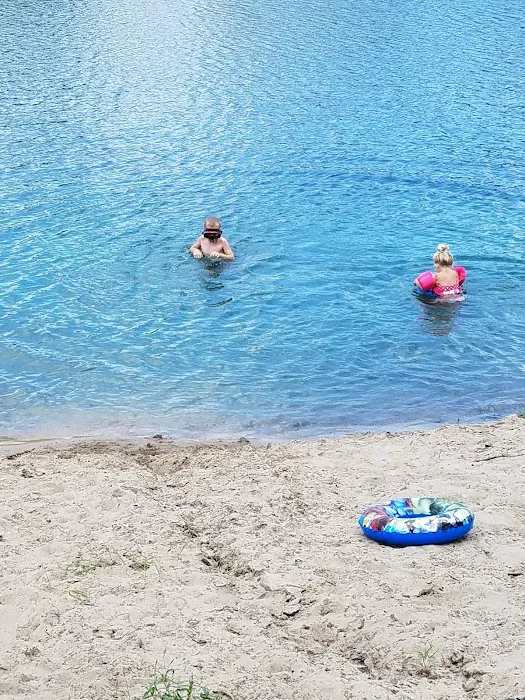 Lake Holiday Picture 8