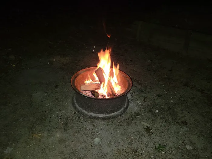 Whispering Surf Campground at Bass Lake Picture 8