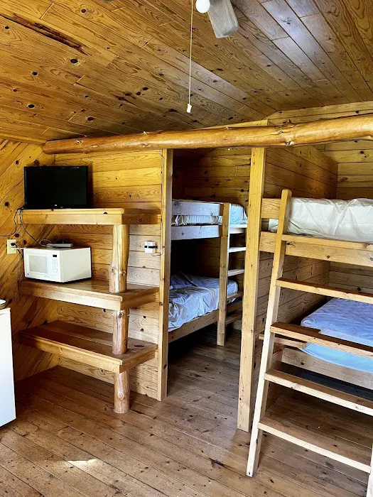 R and J Resort Campground Picture 3