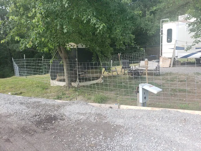 Horseshoe Acres Campground Picture 5