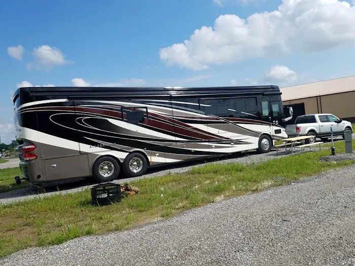 Grayville / I-64 KOA Holiday Picture 3