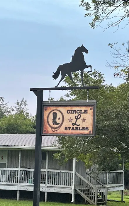 Circle L Campsites & Stables Picture 3