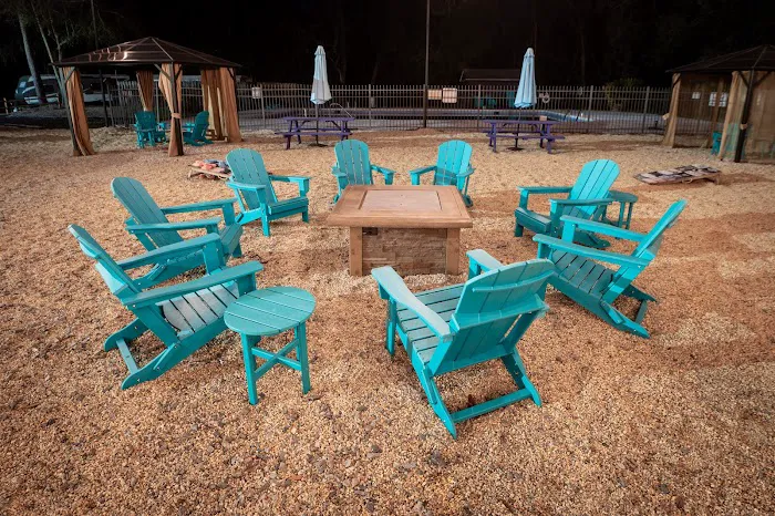 Spacious Skies Campgrounds - Savannah Oaks Picture 1