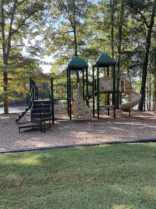 Victoria Campground Picture 8