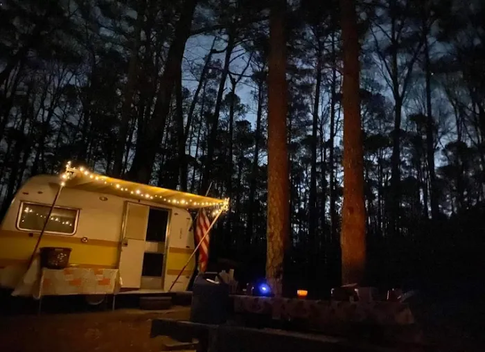 Clark Creek South Campground Picture 9