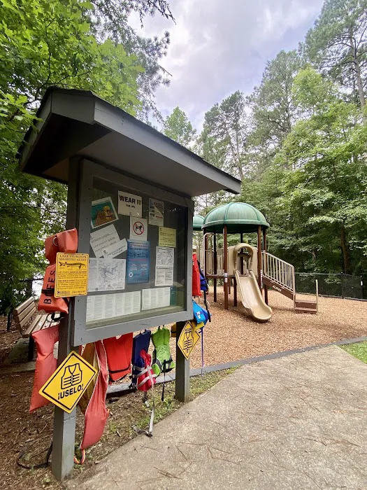 Playground / Beach - swim area Picture 6