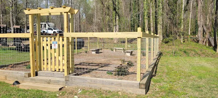 Diamond Lure Campground & RV Resort Picture 7