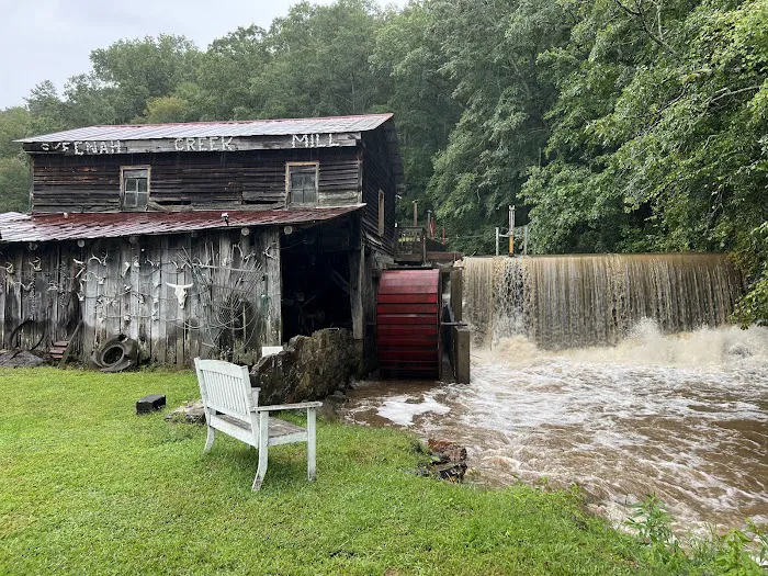 Skeenah Campground Picture 4