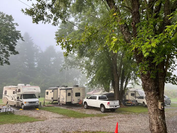 Skeenah Campground Picture 9