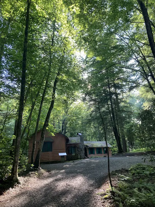 Club Cabin # B, Spence Picture 10