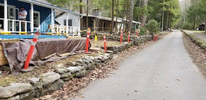 Elkmont Club Cabin #2, Smith Picture 4