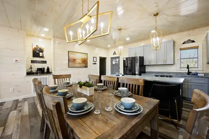 Serenity Luxury Cabin Picture 5