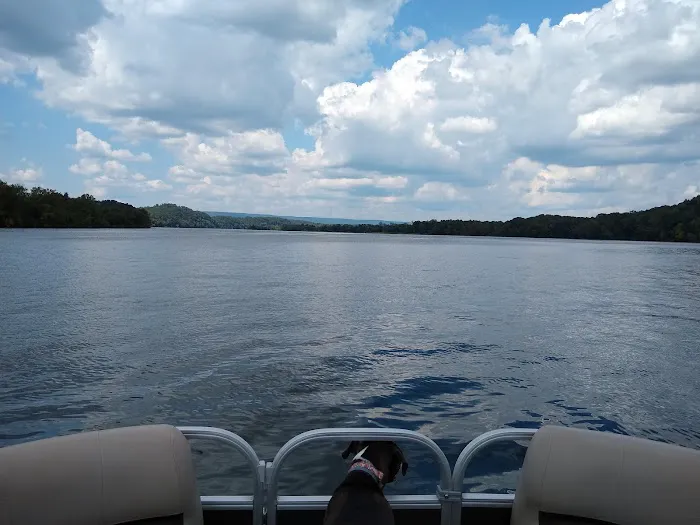 Armstrong Ferry Campground Picture 1