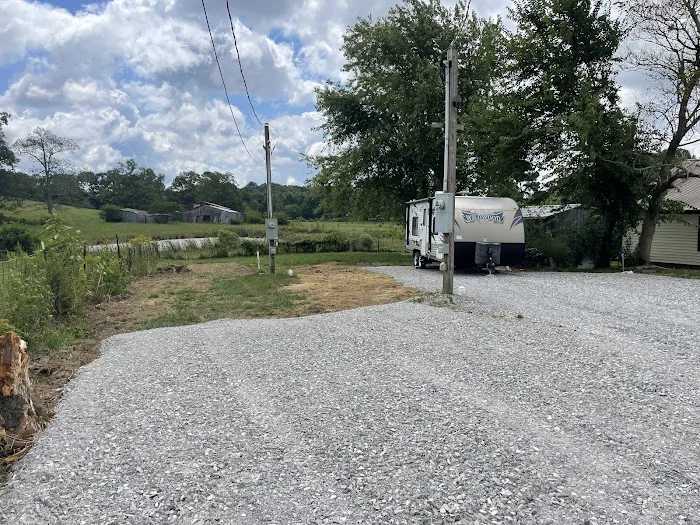 Hiker's Haven Campground Picture 4