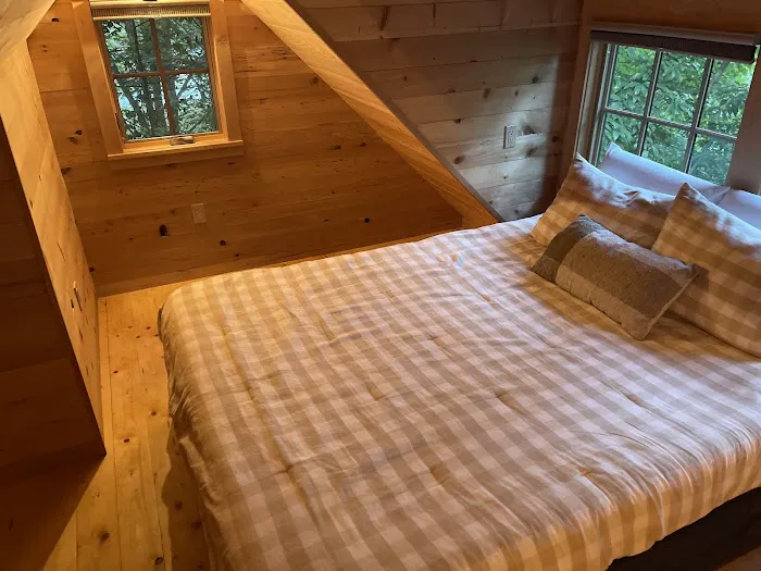 Tree houses at Norton Creek Resort Picture 9