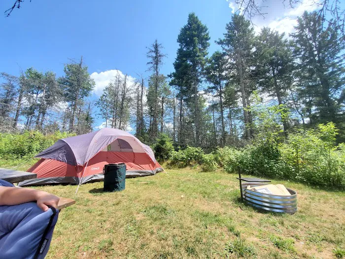 Spruce Hollow Campground Picture 5