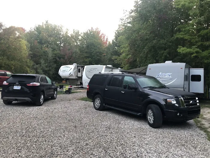 Chain of Lakes Camp (Six Mile Lake) Picture 2