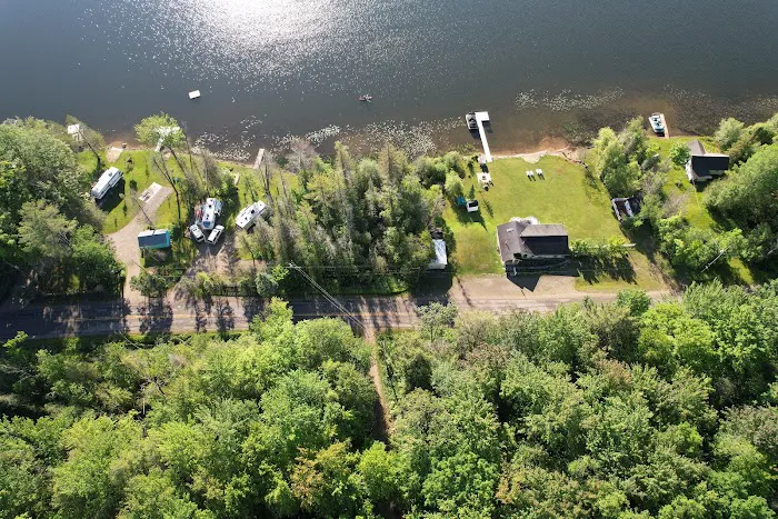 Chain of Lakes Camp (Six Mile Lake) Picture 7