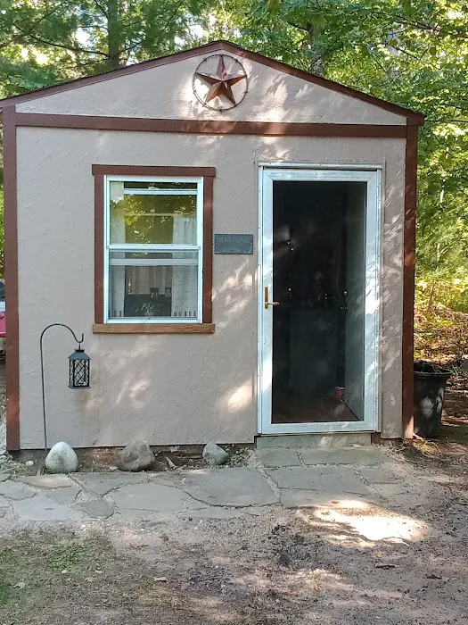 Tall Pines Retreat Picture 7