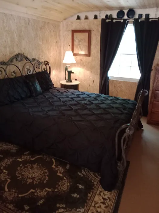 Tall Pines Retreat Picture 2