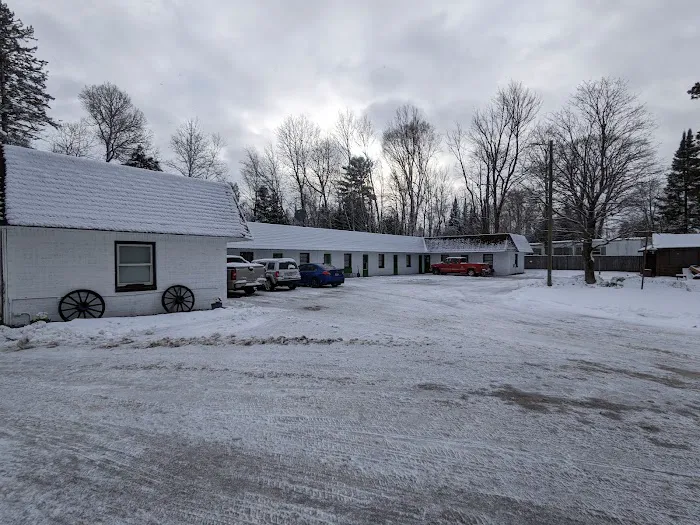 Fireside Retreat on the Thunder Bay River Picture 4