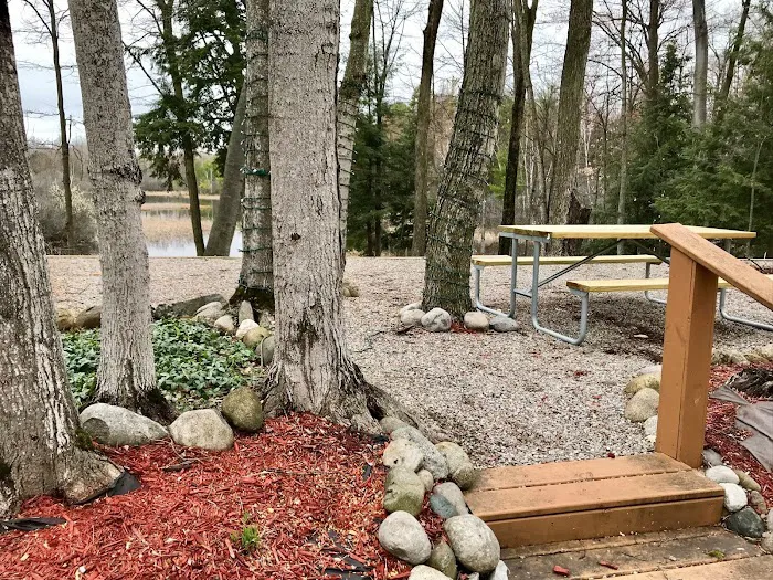 Holiday RV Park & Campground Picture 10