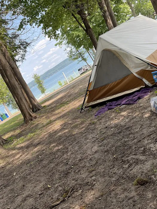 Charlevoix County Whiting Park Picture 10