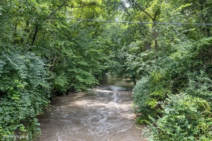 Waupecan Valley Park Picture 6