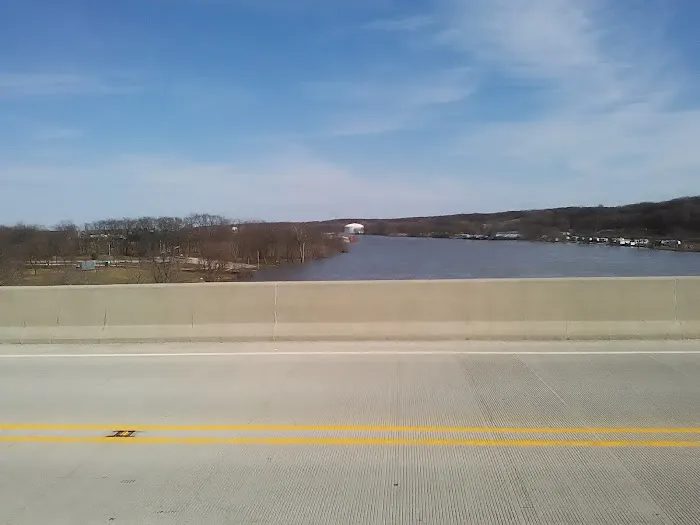 Anchor Inn Marina and Campground Picture 2