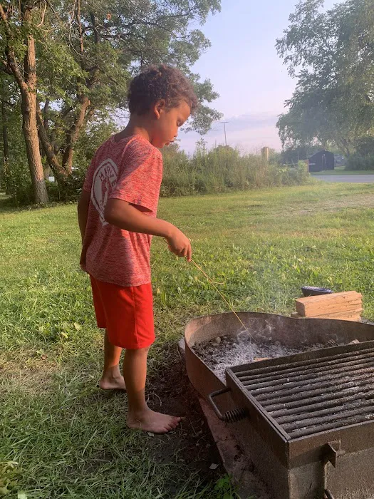 Adeline Jay Geo-Karis Illinois Beach State Park Permit Booth Picture 3