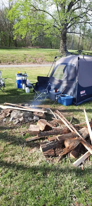 Riverview Park Campground Picture 1