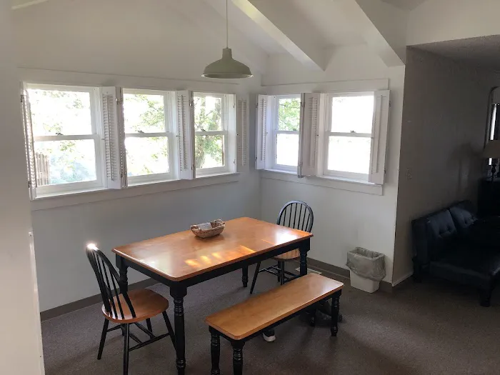 Cave-In-Rock State Park Cabins Picture 4