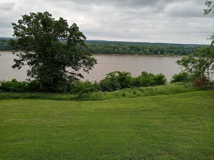 Cave-In-Rock State Park Cabins Picture 3