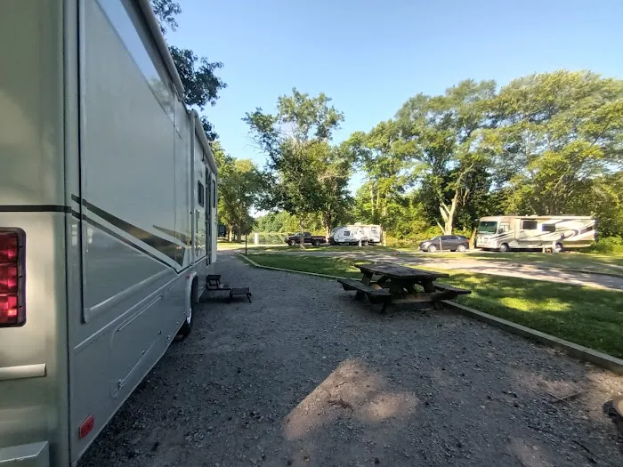 Salt Lick Creek Campground Picture 4