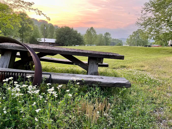 Indian Creek Campground, Nature at its Best! Picture 7