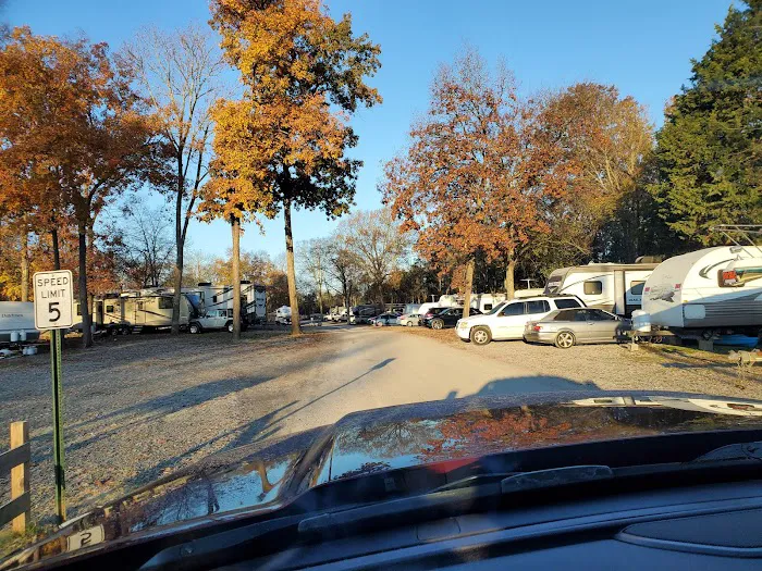 TN 40 & RV Park - Free Wifi Picture 2