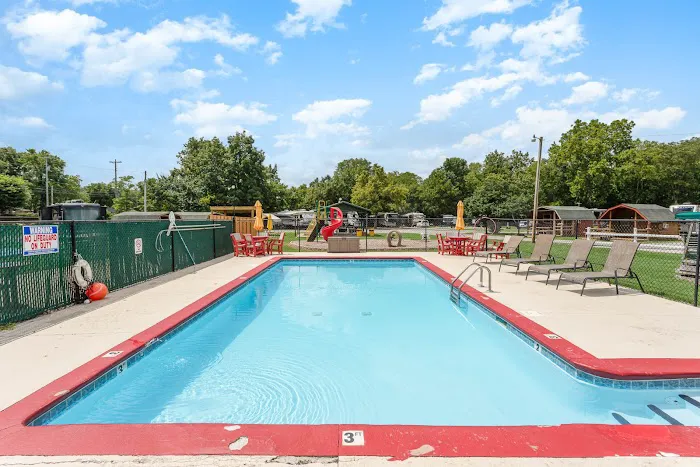 Nashville North RV Resort Picture 3