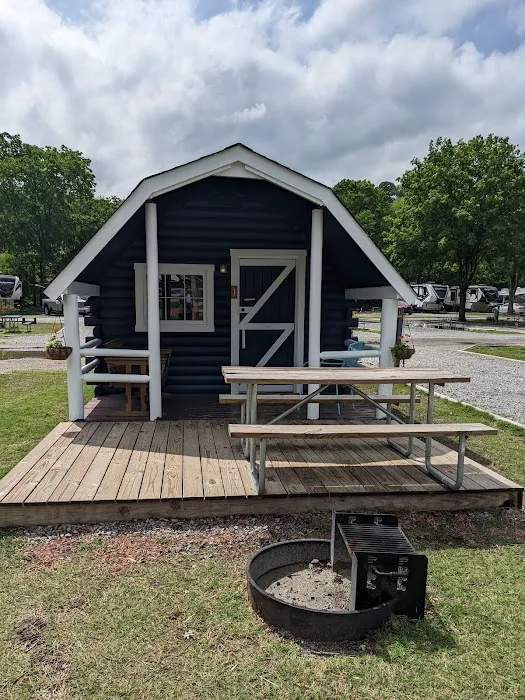 Nashville North RV Resort Picture 9