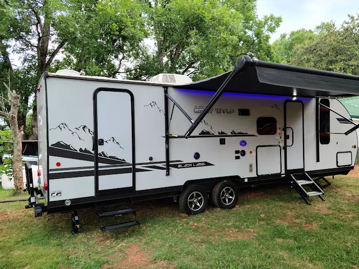 Waterside Camper Rentals Picture 2