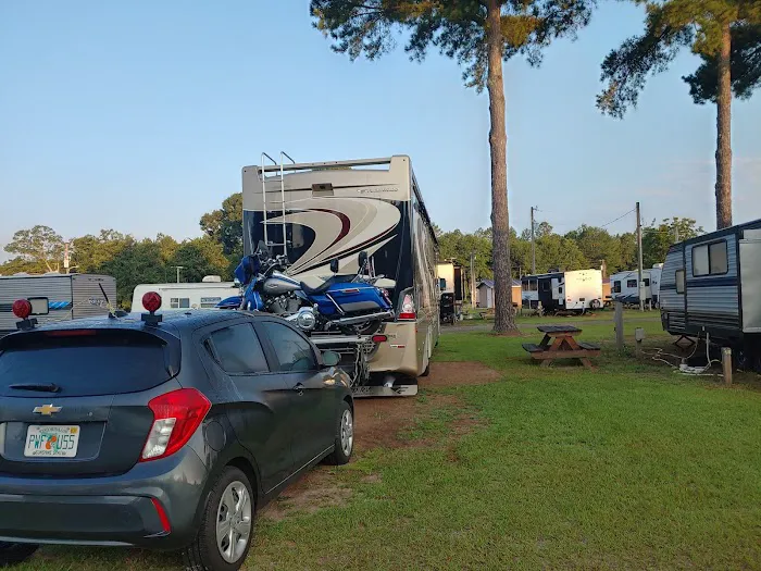 Ponderosa Campgrounds Picture 1