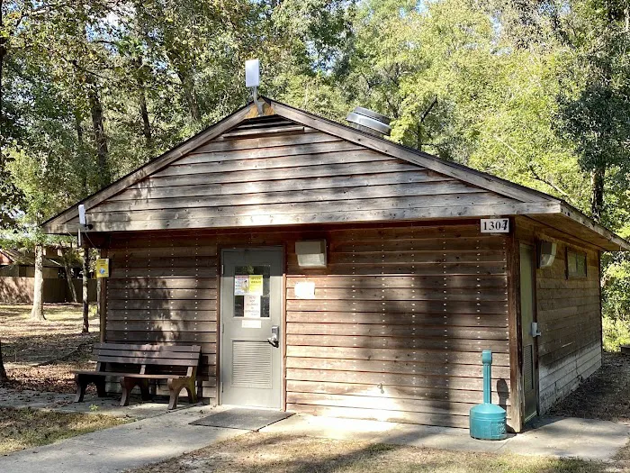 Robins FamCamp Picture 4