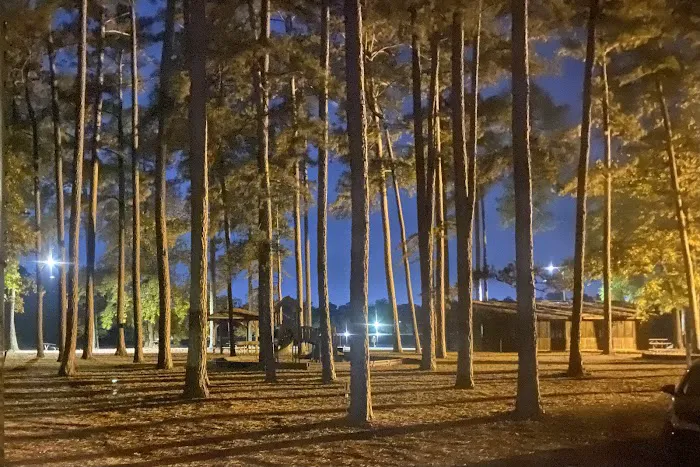 Robins FamCamp Picture 3