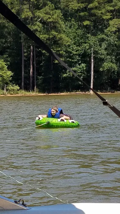 Lakepoint Campground Picture 1