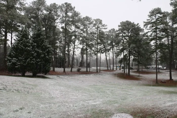 Lakepoint Campground Picture 7