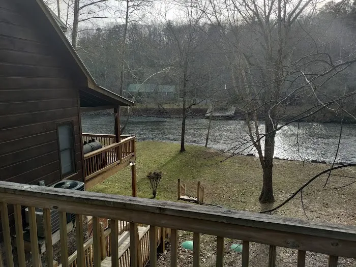 Mountainlair on the River Picture 5