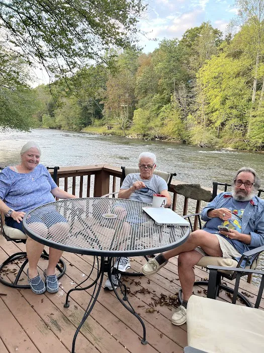 The Landing Riverside Picture 8